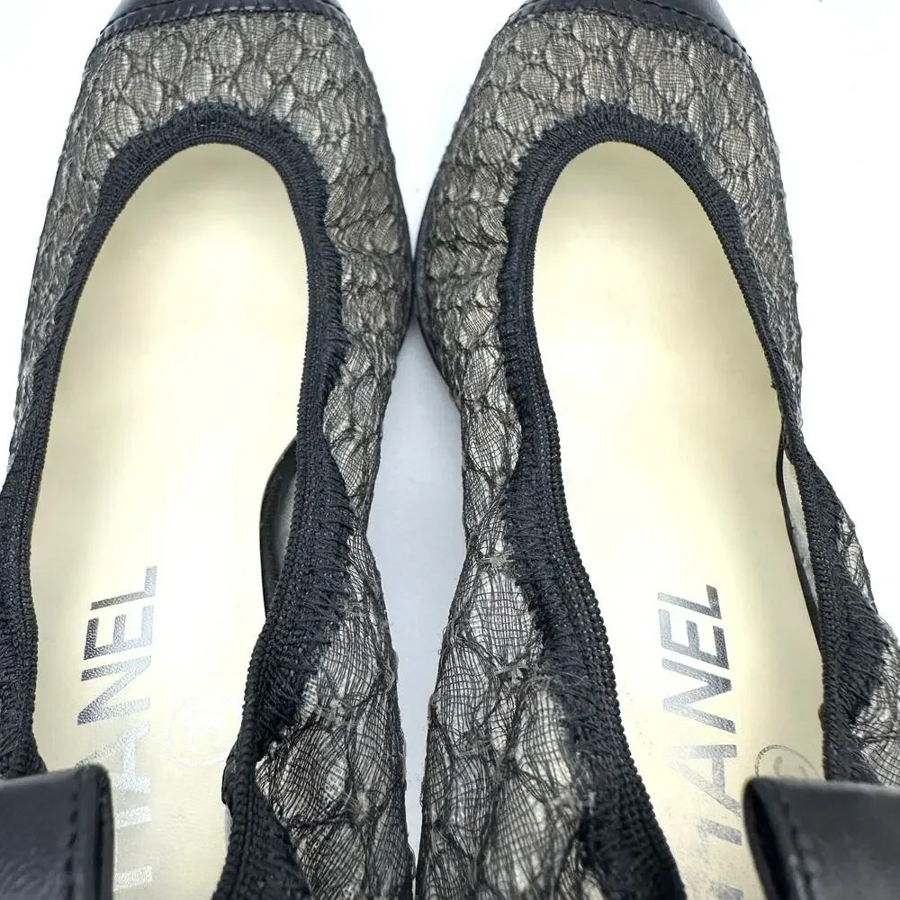 CHANEL Black Lace & Leather Elastic Heel Pumps Cap Toe IT 38.5
